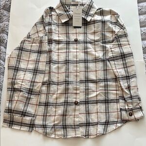 Amazon Women's Plaid Button-Down Shirt - L